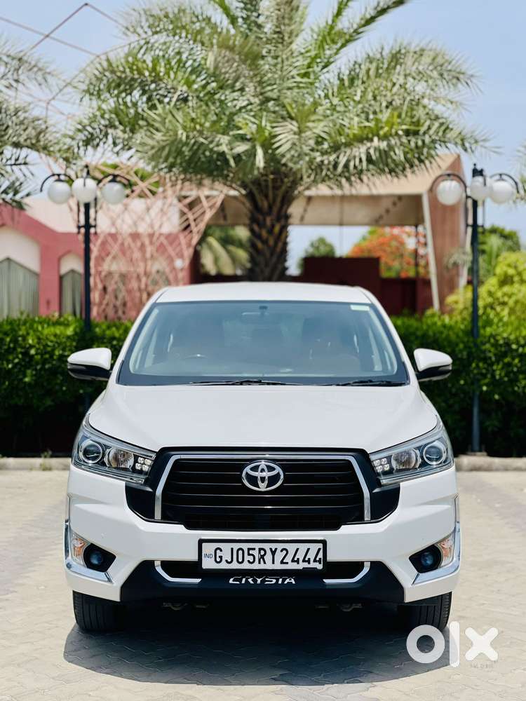 Toyota Innova Crysta 2.4 V, 2024, Diesel