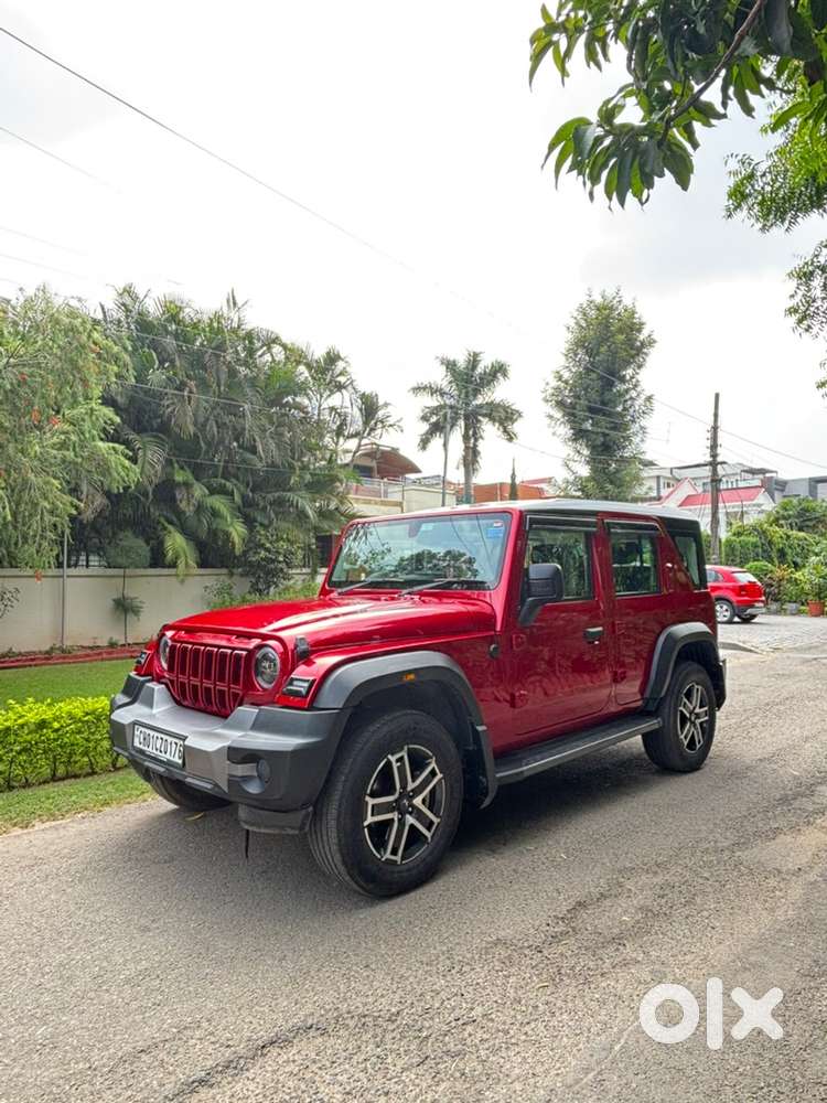 Mahindra Thar Roxx 2025