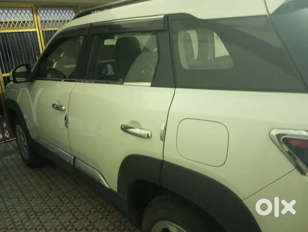 Maruti Suzuki Brezza Hybrid 2024 Well Maintained