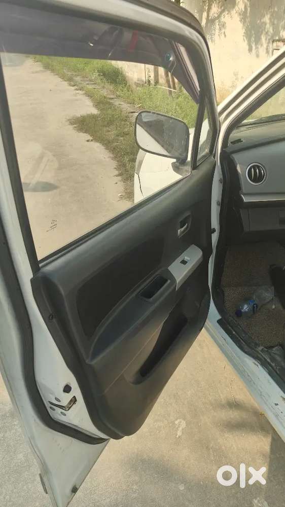 Maruti Suzuki Wagon R Lxi 2012 पेट्रोल
