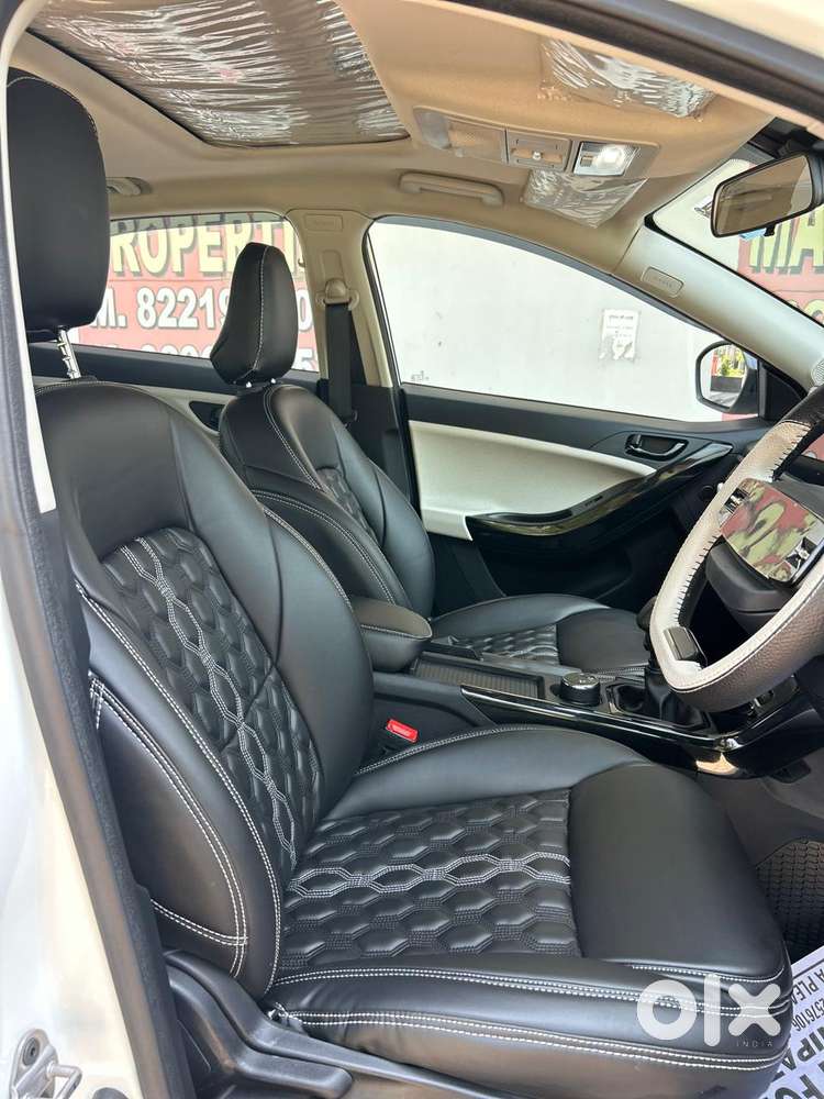 Tata Nexon Pure 1.2 S Revotron Petrol 6 Mt, 2025, Petrol