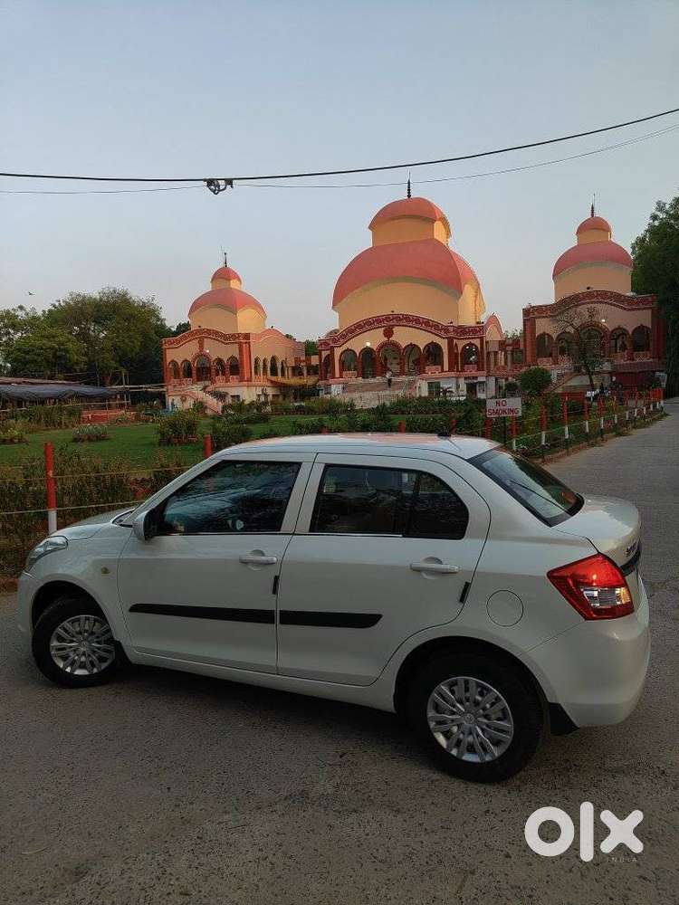 Maruti Suzuki Swift Dzire Lxi Option, 2016, Petrol