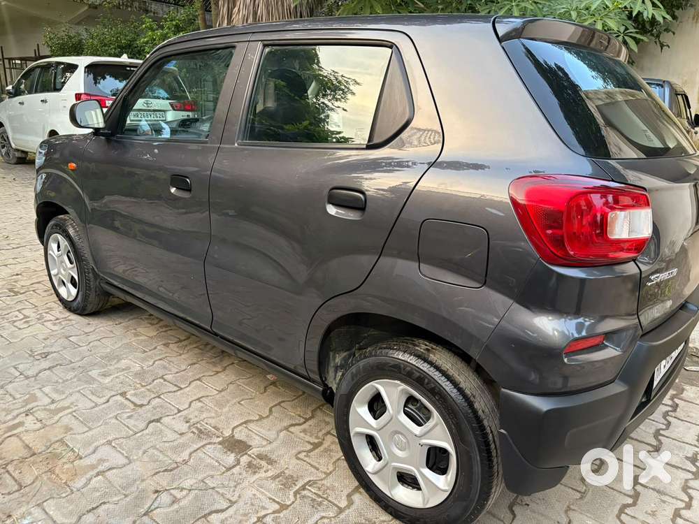 Maruti Suzuki S-presso Vxi Opt, 2022, Petrol
