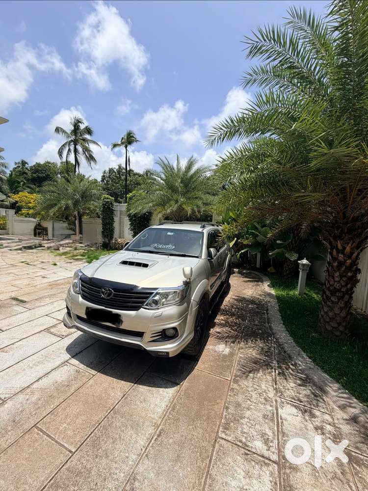 Toyota Fortuner 3.0 4x2 Automatic, 2013, Diesel