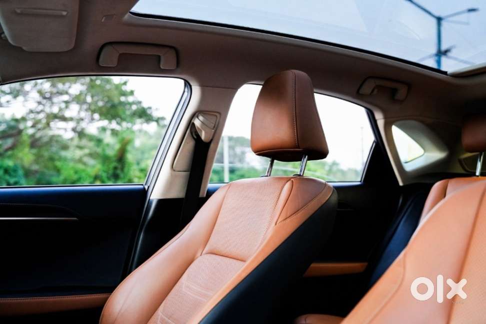 Lexus Nx 300h, 2019, Petrol