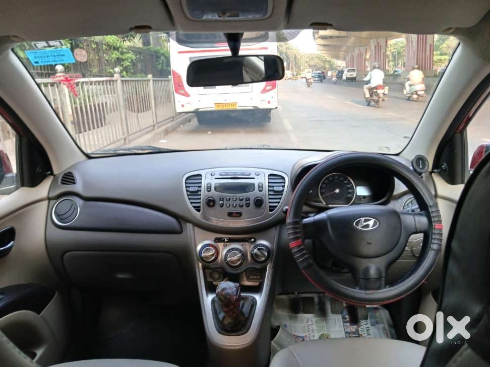 Hyundai I10 Sportz, 2015, Petrol