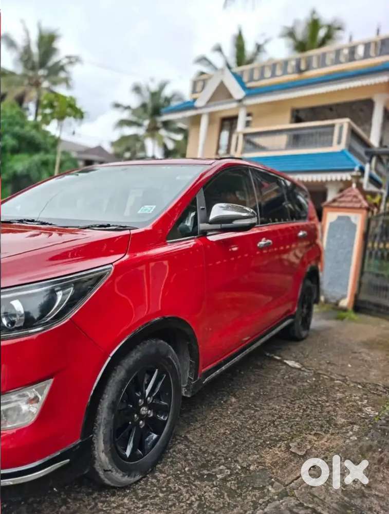 Toyota Innova Crysta 2017