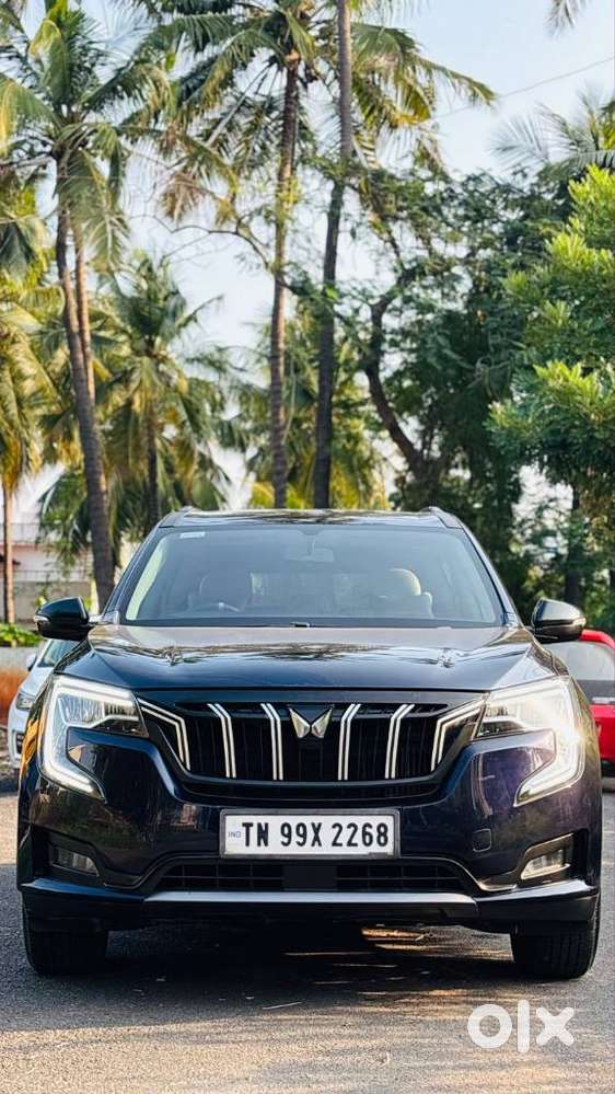 Mahindra Xuv700 2.0 Ax 5 Petrol Mt 7 Str, 2022, Petrol
