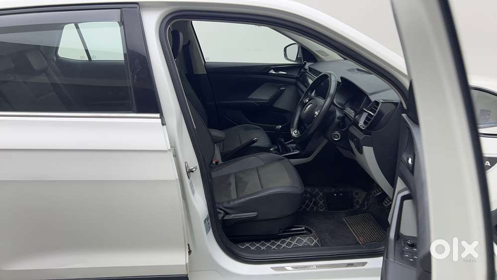 Skoda Kushaq Style 1.0l Tsi Mt, 2022, Petrol