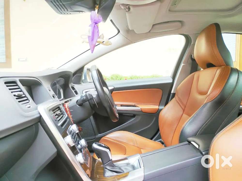 Volvo S60 D4 Momentum New Condition No Single Scratch
