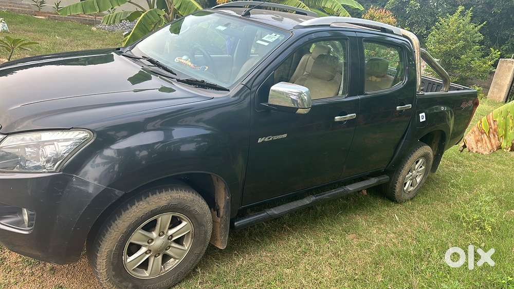 Isuzu D-max V-cross 120000 Km Driven