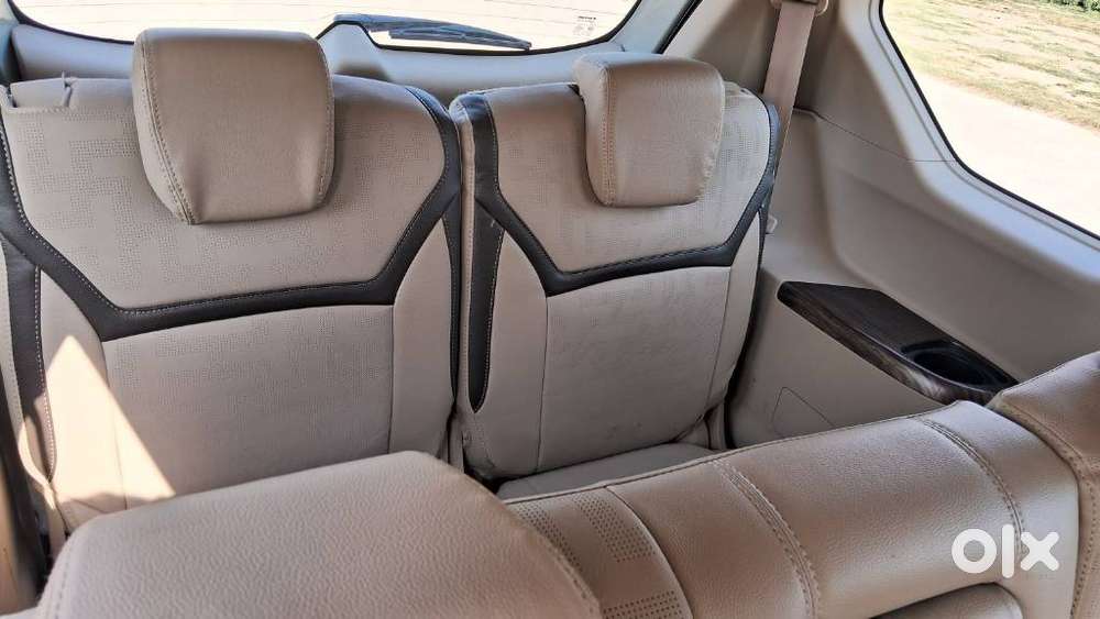 Maruti Suzuki Ertiga Zxi At, 2019, Petrol