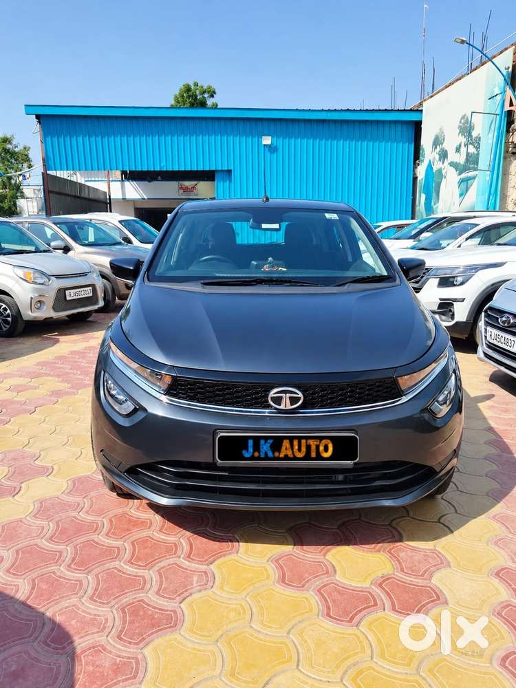 Tata Altroz Xz, 2020, Petrol