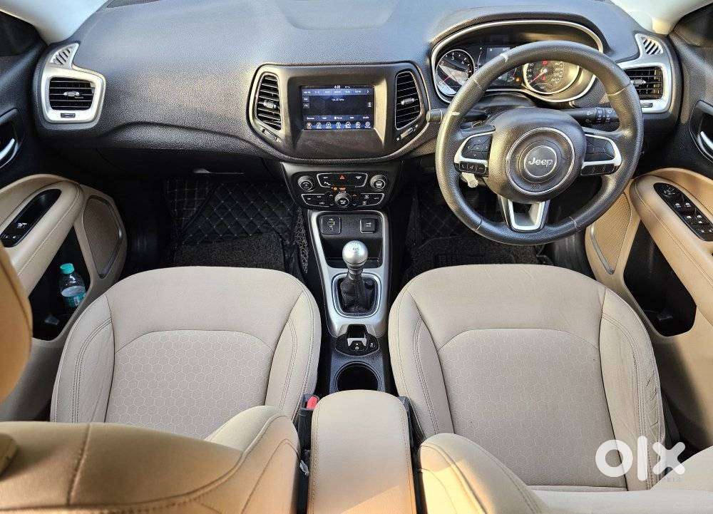 Jeep Compass 2.0 Longitude Option, 2018, Diesel