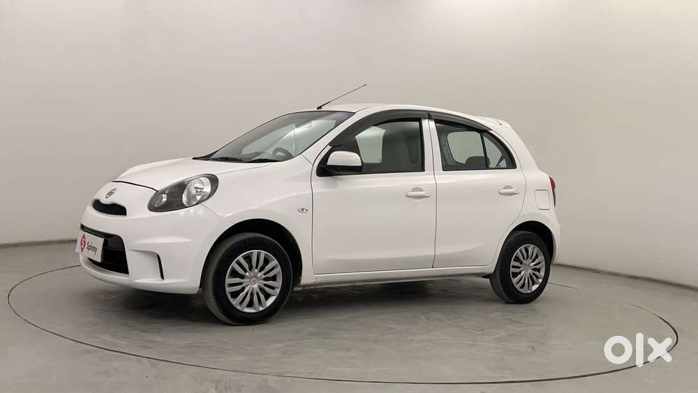 Nissan Micra Active Xv, 2016, Petrol