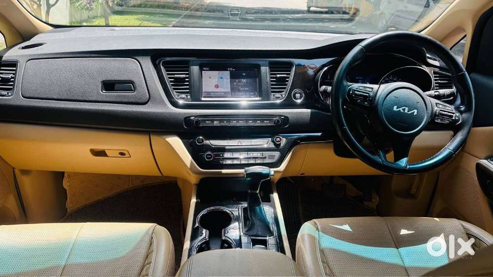 Kia Carnival Limousine Plus 7 Str, 2021, Diesel