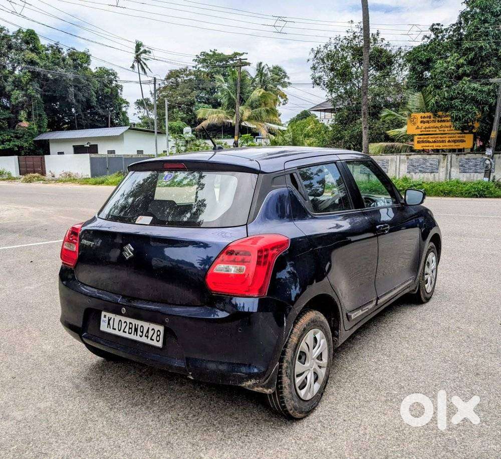 Maruti Suzuki Swift Vxi Optional, 2021, Petrol