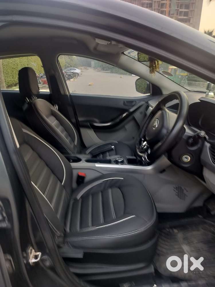 Tata Nexon 1.5 Revotorq Xm (s), 2018, Diesel