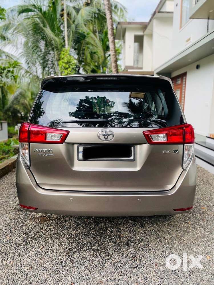 Toyota Innova Crysta 2016 /17 Diesel Manual