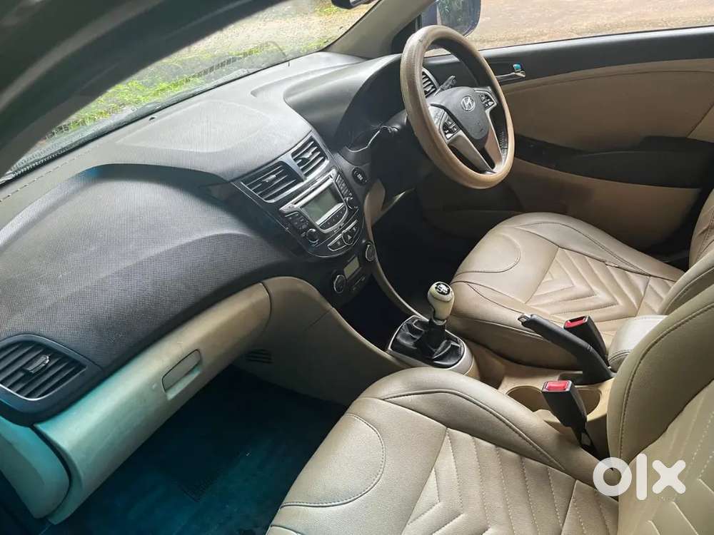 Hyundai Verna Crdi Sx 2012