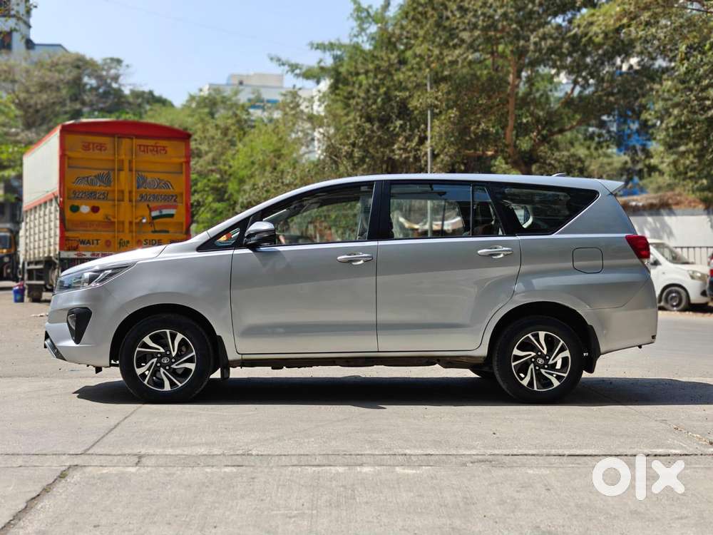 Toyota Innova Crysta [2020-ongoing] 2.4 Gx 7 Str, 2021, Diesel