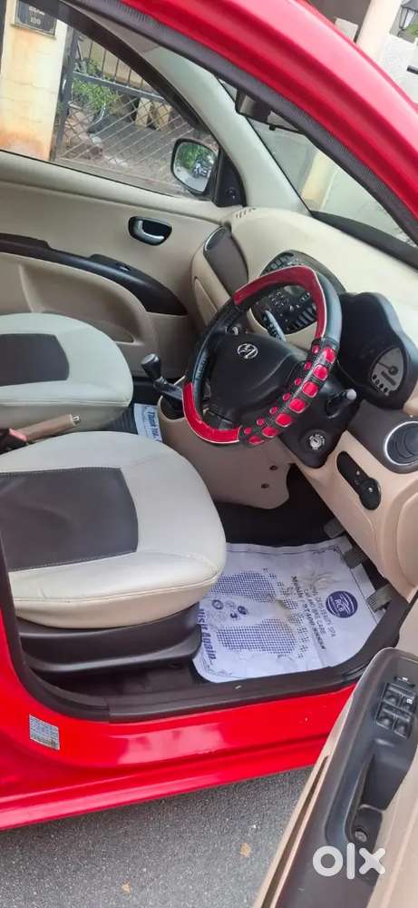 Hyundai I10 With Abs And Airbag 2010 Petrol 53000 Km Driven