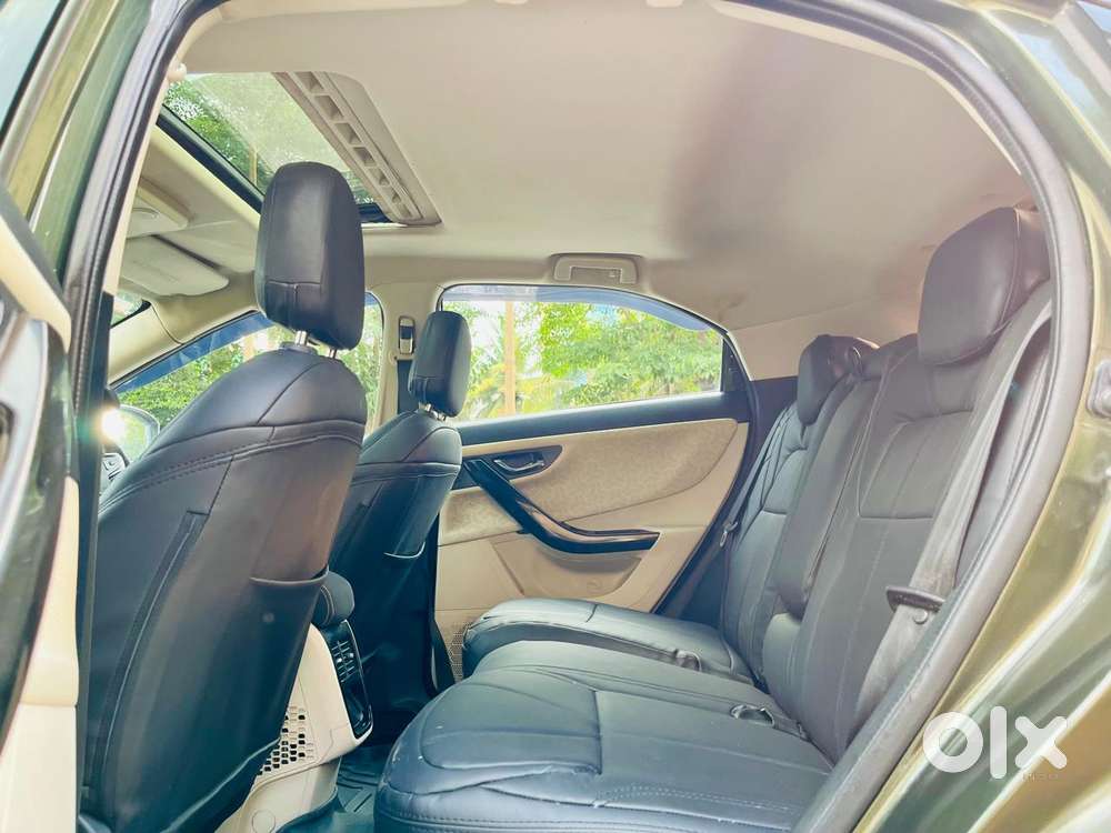Tata Nexon, 2021, Petrol