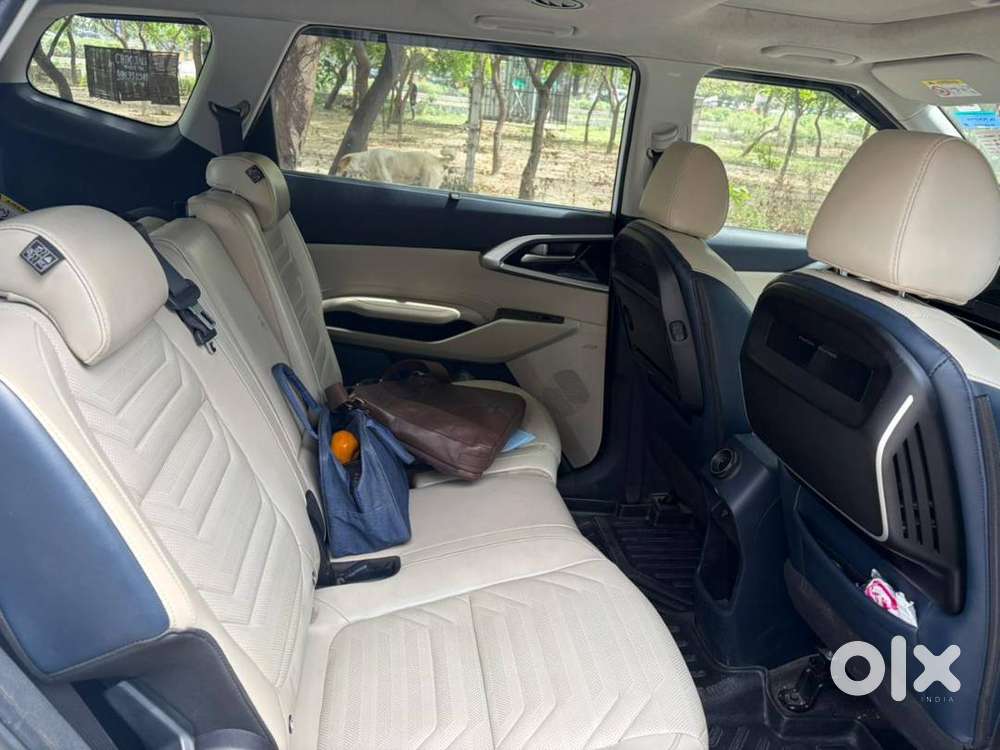 Excellent Condition 2023 Kia Carens Petrol Under Warranty Till 2028