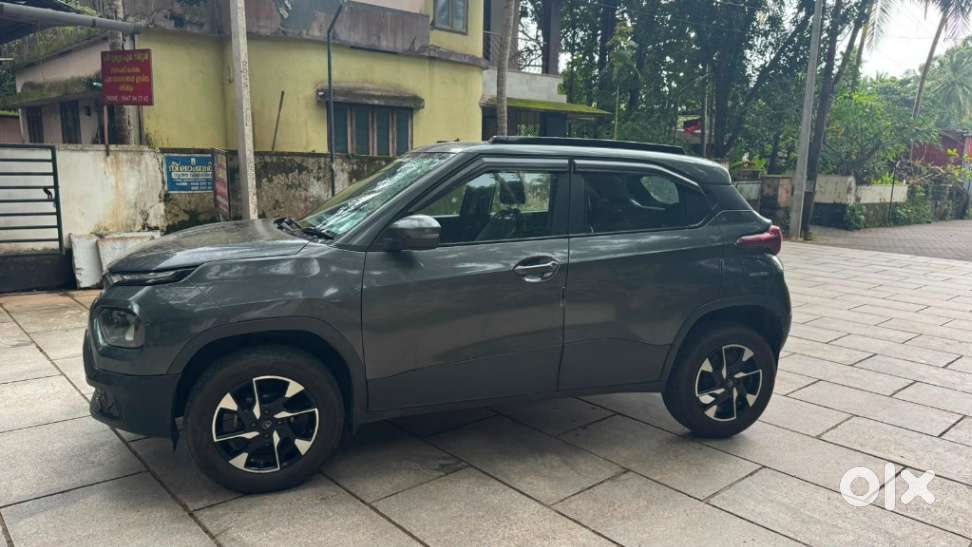 Tata Punch, 2022, Petrol