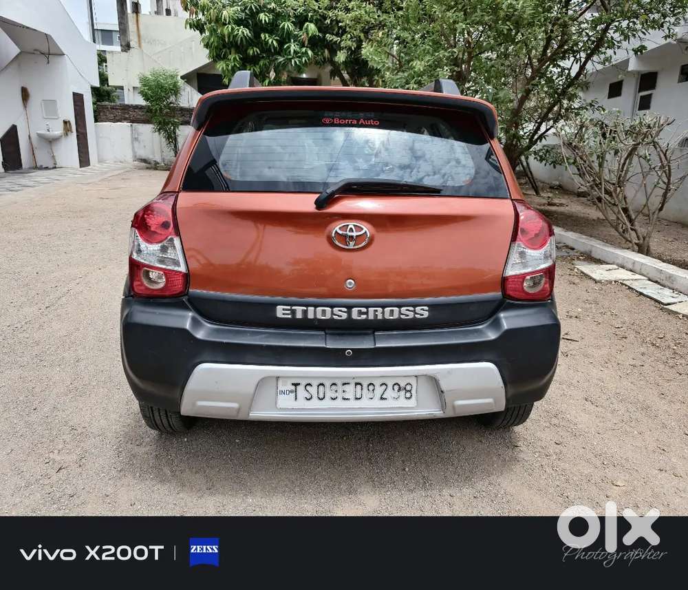 Toyota Etios Cross Diesel 215