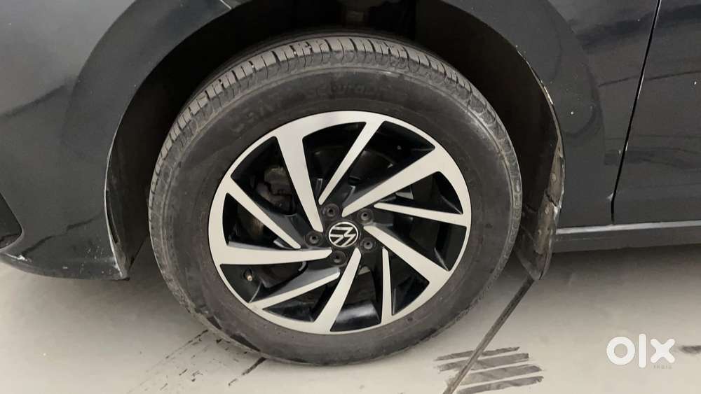 Volkswagen Virtus 1.0 Topline Tsi At, 2023, Petrol