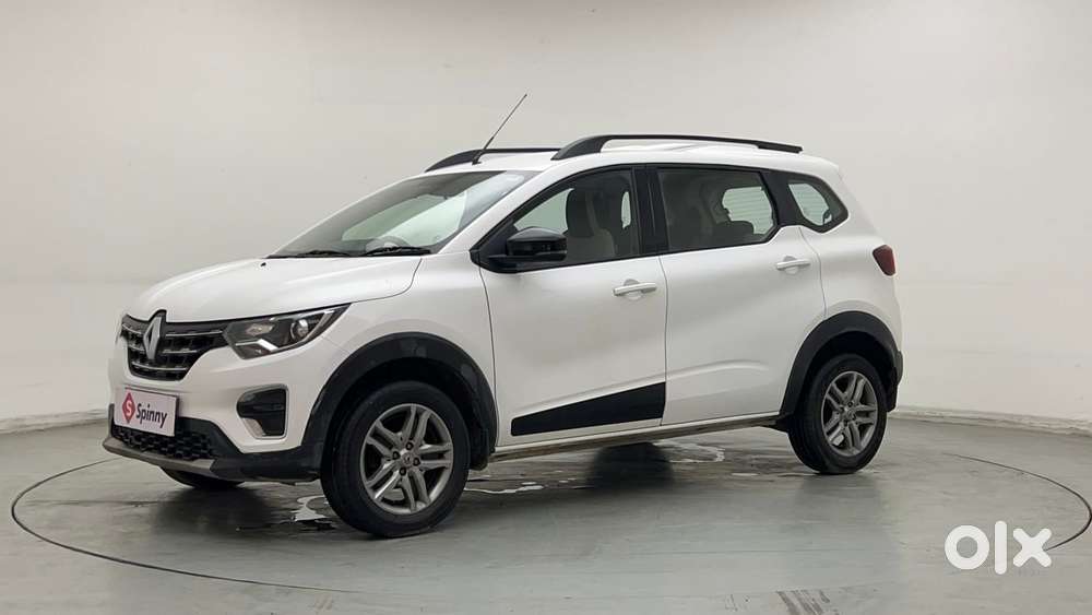 Renault Triber Rxz, 2022, Petrol