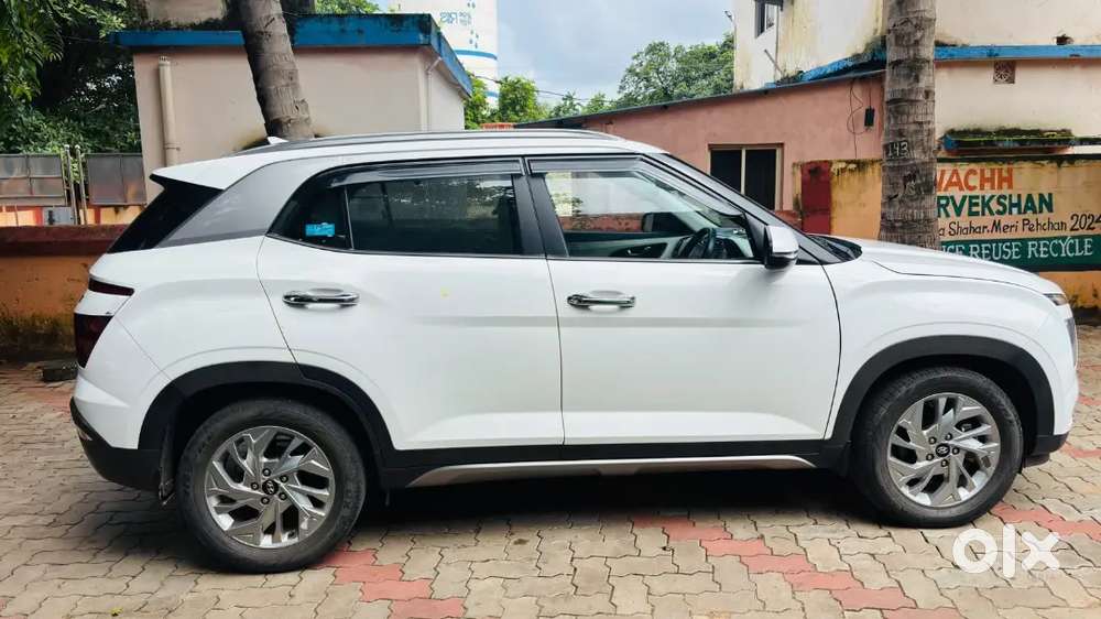 First-owner Hyundai Creta
Sx Petrol (od Registered)warranty Till 2026
