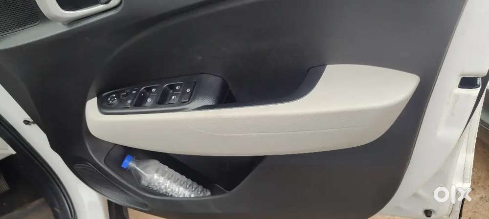 Hyundai Venue N Line 2025 Petrol Well Maintained