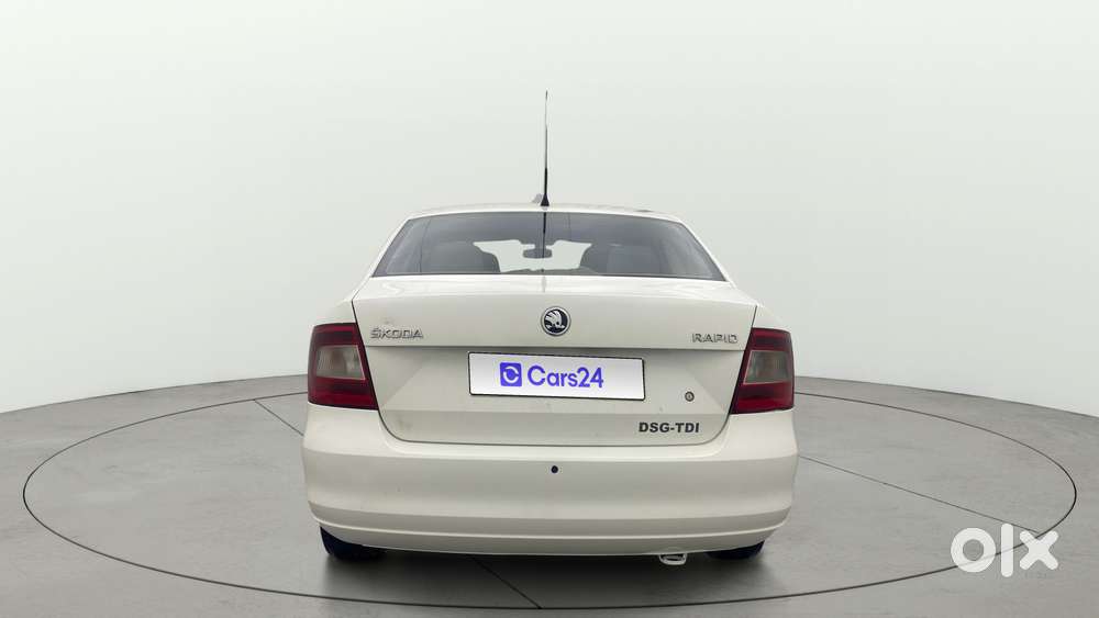 Skoda Rapid 1.5 Tdi At Elegance, 2015, Diesel