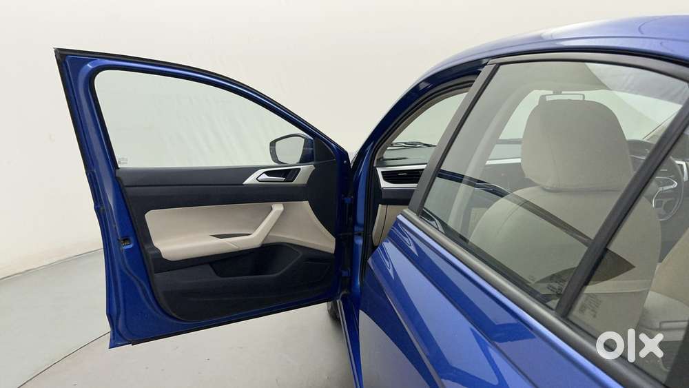 Volkswagen Virtus Highline Plus 1.0 Tsi At, 2022, Petrol
