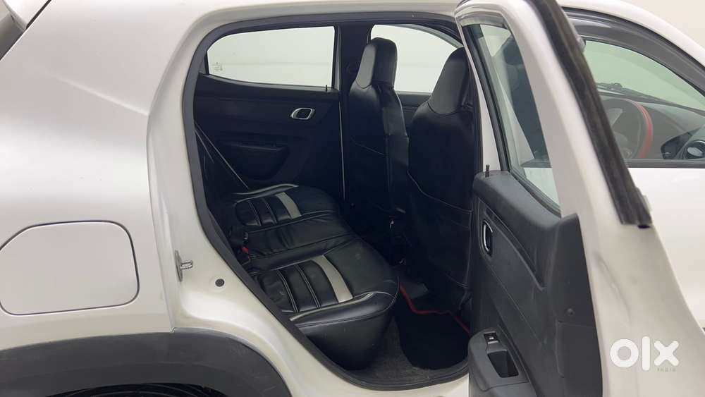 Renault Kwid 2019-ongoing 1.0 Rxt (o), 2020, Petrol