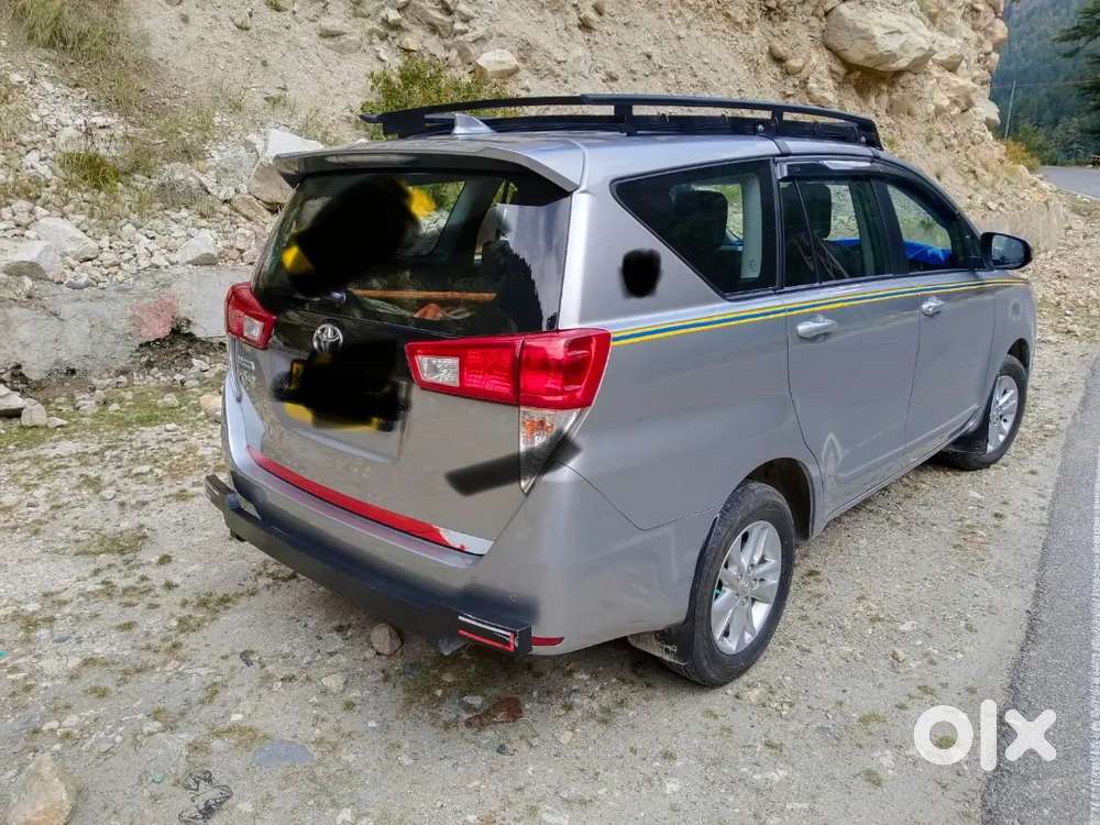 Toyota Innova Crysta 2023