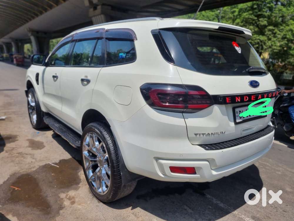 Ford Endeavour 3.2 Titanium At 4x4, 2016, Diesel