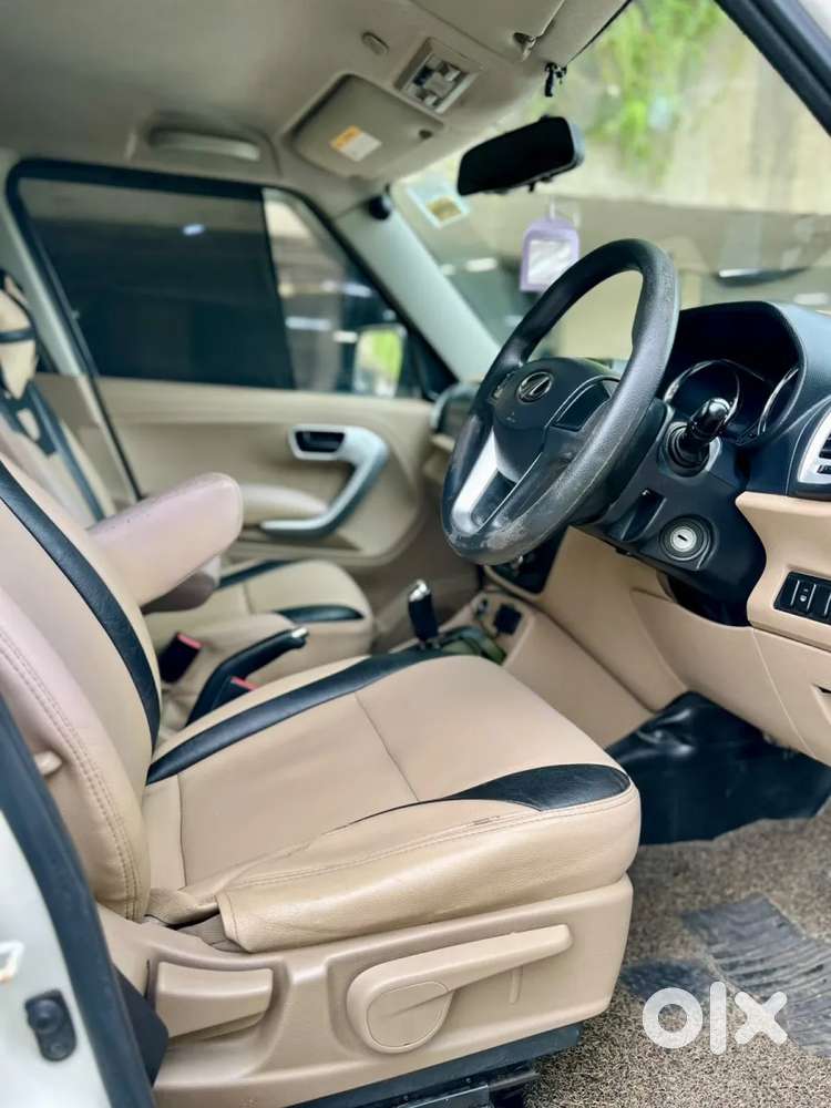 Mahindra Tuv 300 Mhawk100 T8, 2017, Diesel