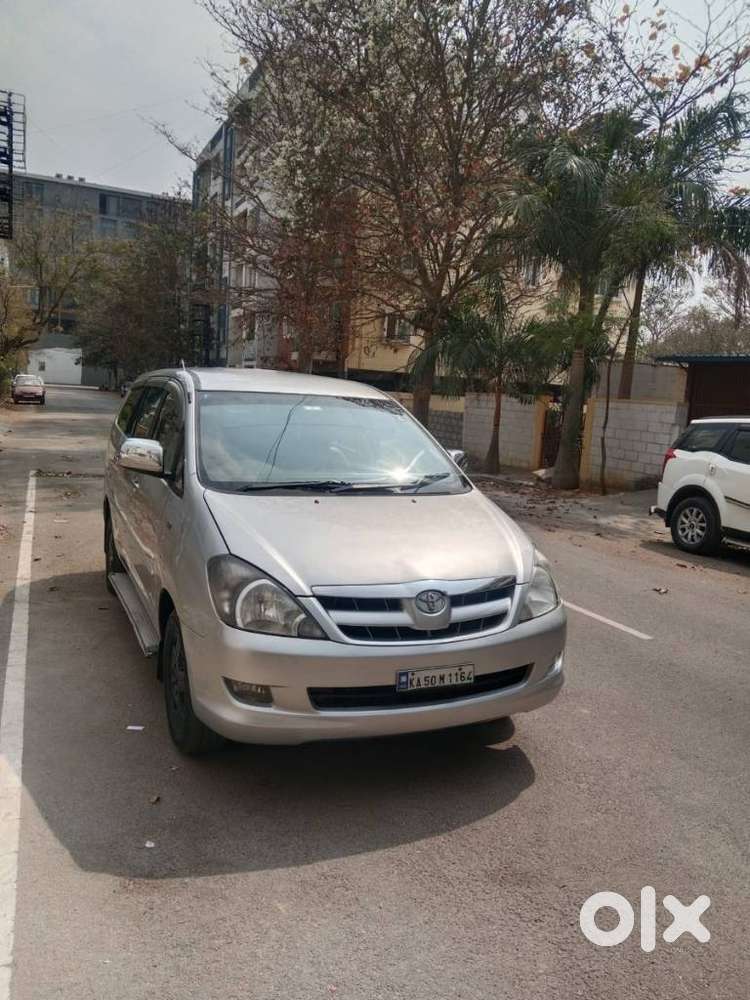 Toyota Innova 2004-2011 2.0 V, 2006, Petrol