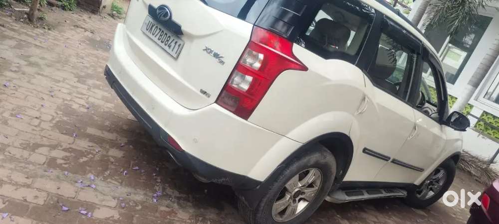 Mahindra Xuv500 2014 Diesel 85000 Km Driven