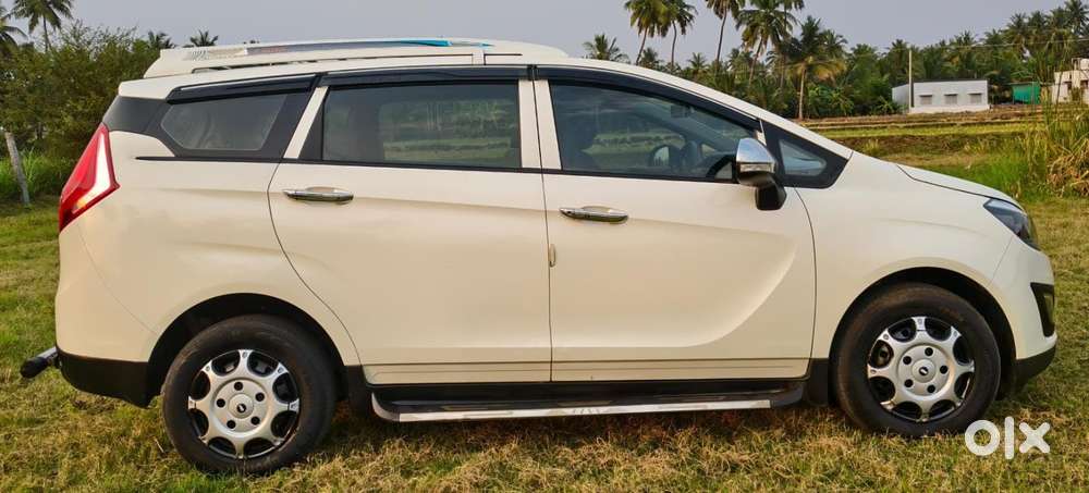 Mahindra Marazzo M2, 2019, Diesel