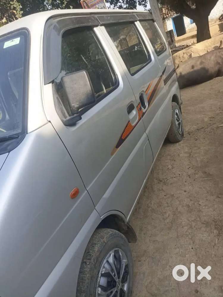 Maruti Suzuki Eeco 2018 Petrol 33000 Km Driven
