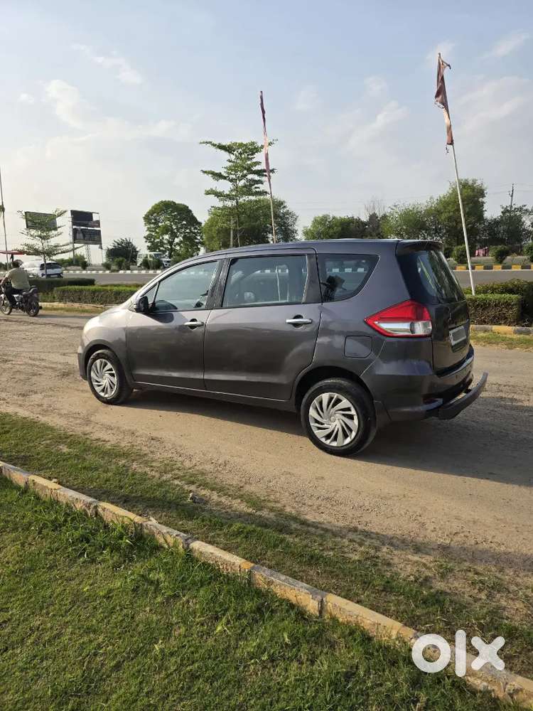 Ertiga Vdi 2017 Diesel  Top Condition  All Features  Quick Sale