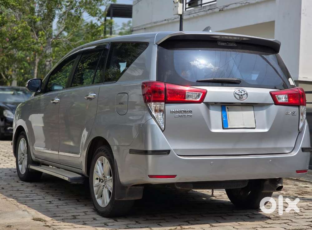 Toyota Innova Crysta 2.4 Zx Mt, 2016, Petrol