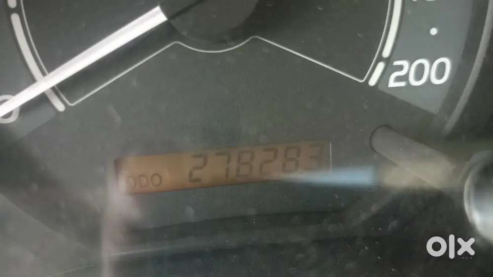 Toyota Innova 2006 Diesel 278282 Km Driven