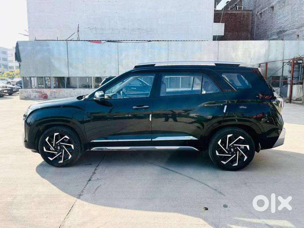 Hyundai Alcazar Signature 1.5 Petrol Dct 6str, 2024, Petrol