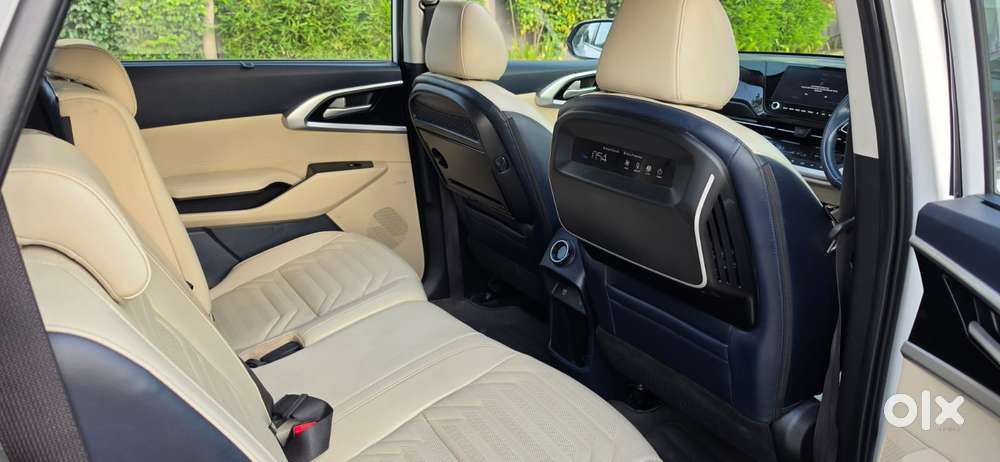 Kia Carens 1.5 Luxury Plus Diesel At 7 Str, 2022, Diesel