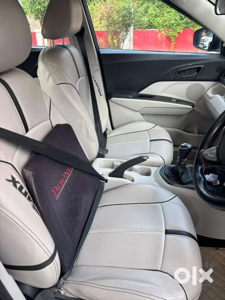 Mahindra Xuv300 Diesel 2022 First Owner